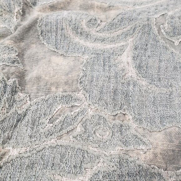 Pottery Barn  Blue Cotton Tapestry Pillow Sham  24" square with button closure - Picture 4 of 8